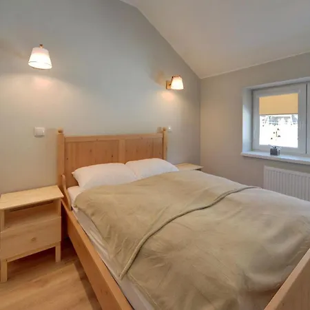 Invest Perla C12 Apartman *