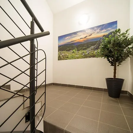 Invest Perla C12 Apartman